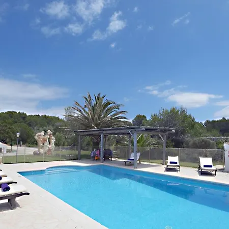 Sleeps 8 Pool Wifi Villa Cala Morell