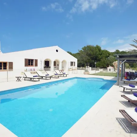 Villa Sleeps 8 Pool Wifi Cala Morell